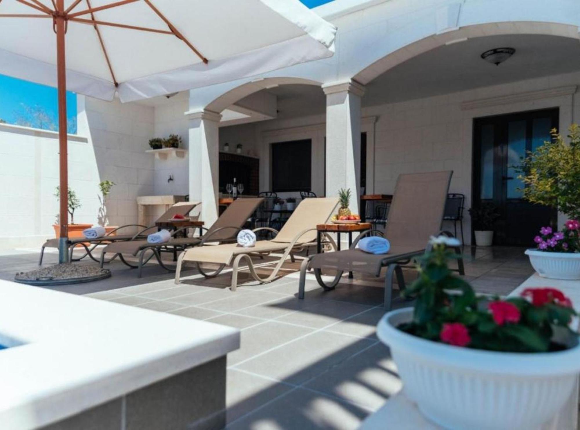 Apartments Trogrlic Χβαρ Εξωτερικό φωτογραφία