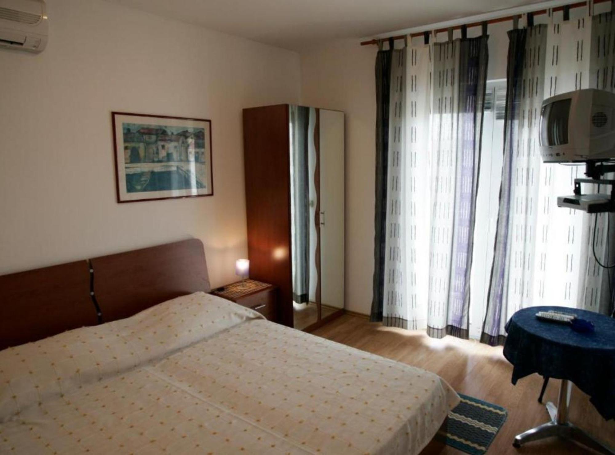 Apartments Trogrlic Χβαρ Δωμάτιο φωτογραφία